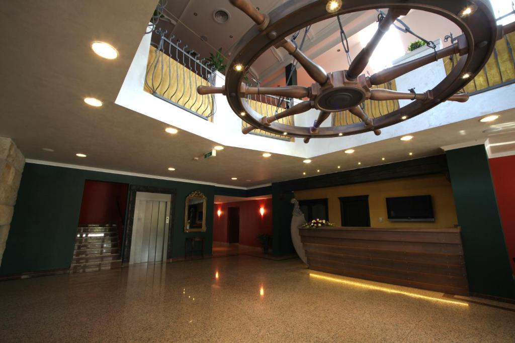 Old Lake Golf Hotel 터터 외부 사진